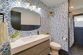 Spacious Michigan Home ~ 6 Mi to Boyne Mountain!