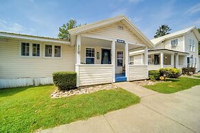 Pet-friendly Lake Erie Cottage - Walk to the Water