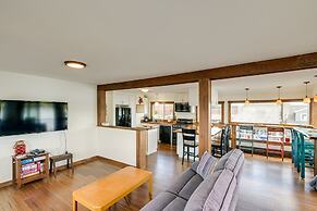 Ocean-view Apt in the Heart of Southwest Harbor!