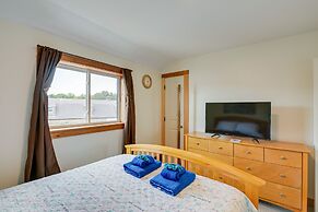 Ocean-view Apt in the Heart of Southwest Harbor!