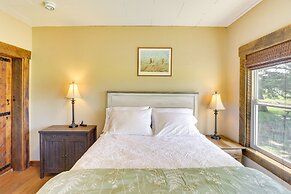 Remodeled Kalispell Farmhouse w/ Mountain Views