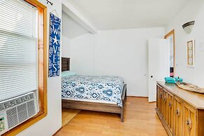 Lakefront Geneva Vacation Rental - Walk to Strip!