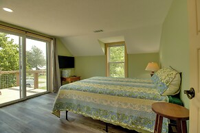 Unique Cotter Getaway w/ Deck & Outdoor Dining!