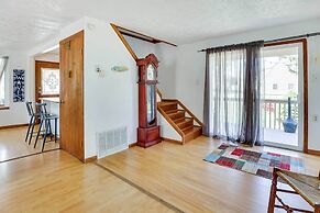 Waterfront Lake Erie Vacation Rental on the Strip!