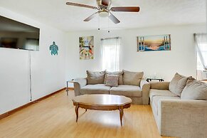 Waterfront Lake Erie Vacation Rental on the Strip!