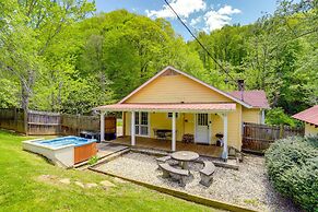 Mars Hill Vacation Rental w/ Hot Tub & Yard