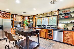 Rustic Iuka Retreat ~ 1/2 Mi to Pickwick Lake!