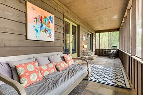 Rustic Iuka Retreat ~ 1/2 Mi to Pickwick Lake!