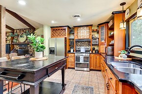 Rustic Iuka Retreat ~ 1/2 Mi to Pickwick Lake!