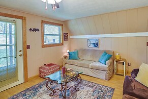 Dog-friendly Home Rental ~ 5 Mi to Cave Run Lake!