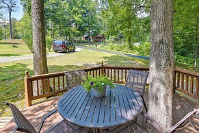 Dog-friendly Home Rental ~ 5 Mi to Cave Run Lake!