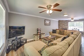 Guntersville Lake House: Dock & Boat Ramp Access!