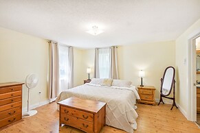 Charming & Scenic Gouldsboro Getaway w/ Patio!