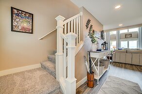 Houghton Lake Home w/ Private Dock + Kayaks!