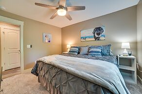 Houghton Lake Home w/ Private Dock + Kayaks!