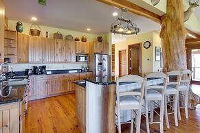 Mountain View & Fire Pit: Rustic Marshall Getaway!