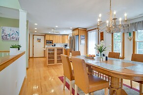 1/2 Mi to Beach: Stunning Home w/ Deck in Falmouth