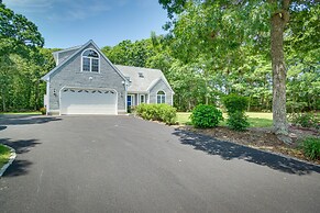 1/2 Mi to Beach: Stunning Home w/ Deck in Falmouth