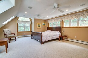 1/2 Mi to Beach: Stunning Home w/ Deck in Falmouth