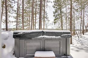 Lakefront Nevis Cabin Escape w/ Hot Tub!