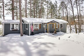 Lakefront Nevis Cabin Escape w/ Hot Tub!