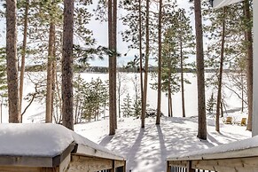Lakefront Nevis Cabin Escape w/ Hot Tub!
