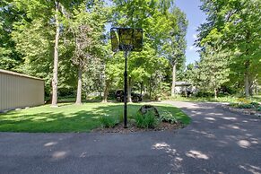 Lakefront Brainerd Cabin w/ Fireplace!
