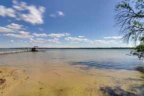 Lakefront Brainerd Cabin w/ Fireplace!