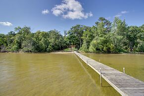 Lakefront Brainerd Cabin w/ Fireplace!