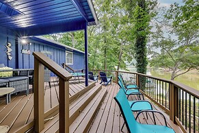 Lakefront Hot Springs Vacation Rental w/ Dock!