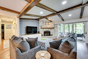 Lakefront Hot Springs Vacation Rental w/ Dock!