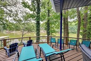 Lakefront Hot Springs Vacation Rental w/ Dock!