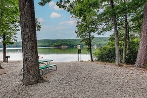 Lakefront Hot Springs Vacation Rental w/ Dock!