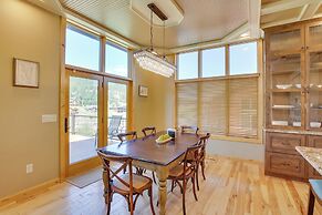 Hot Tub + Golf Course Views: Luxe Sturgis Home!