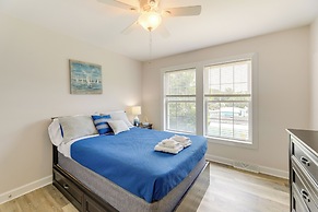 Coastal Emerald Isle Retreat w/ Deck & Grill!