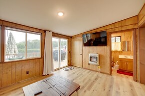 Waterfront Lake Cabin: Close to Boating & Fishing!