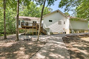 Hot Springs Village Golf Getaway w/ Deck!