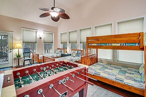 Hot Springs Village Golf Getaway w/ Deck!