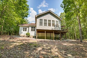 Hot Springs Village Golf Getaway w/ Deck!