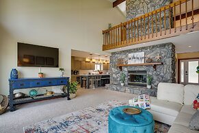 Lakefront Syracuse Home w/ Deck & Private Dock!