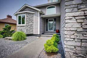 Lakefront Syracuse Home w/ Deck & Private Dock!