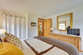 Pet-friendly Queensbury Home w/ Screened Porch