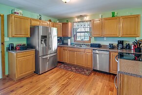 Idyllic Beattyville Cabin Rental w/ Stunning Views