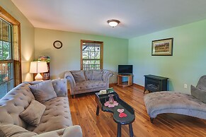 Idyllic Beattyville Cabin Rental w/ Stunning Views
