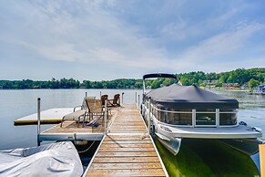 Lakefront Queensbury Home: Kayaks + Boat Dock