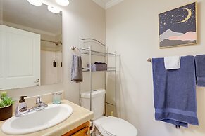 Black Mountain Retreat w/ Hot Tub + Mountain Views