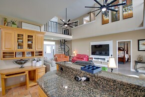 Waterfront Hot Springs Home: 19 Mi to Natl Park!