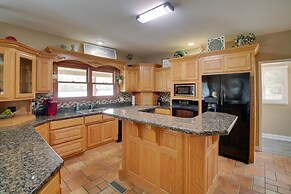 Waterfront Hot Springs Home: 19 Mi to Natl Park!