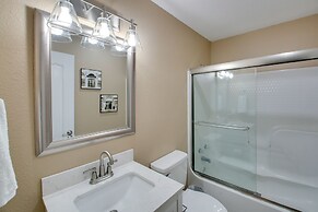 Waterfront Hot Springs Home: 19 Mi to Natl Park!