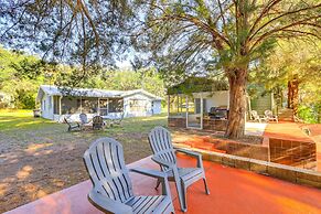 Inglis Vacation Rental w/ Fire Pit & River Access!